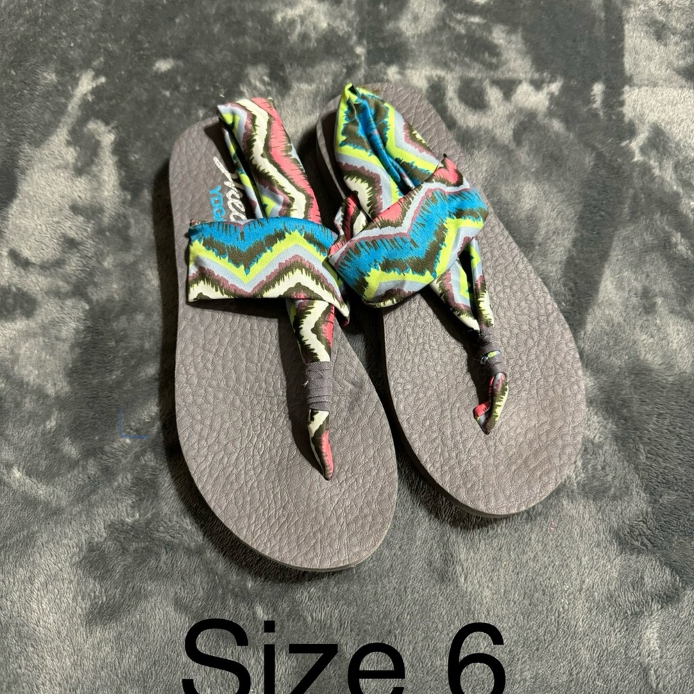 Sketcher Yoga Flip Flops Womens Us Size 6